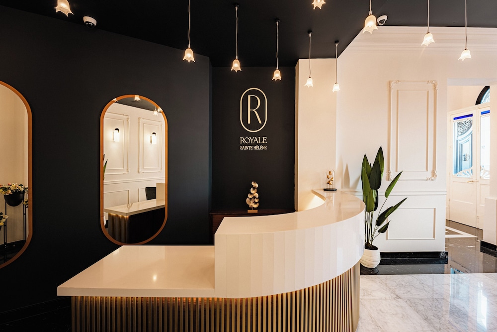 Royale Sainte Helene Boutique Hotel 10/57