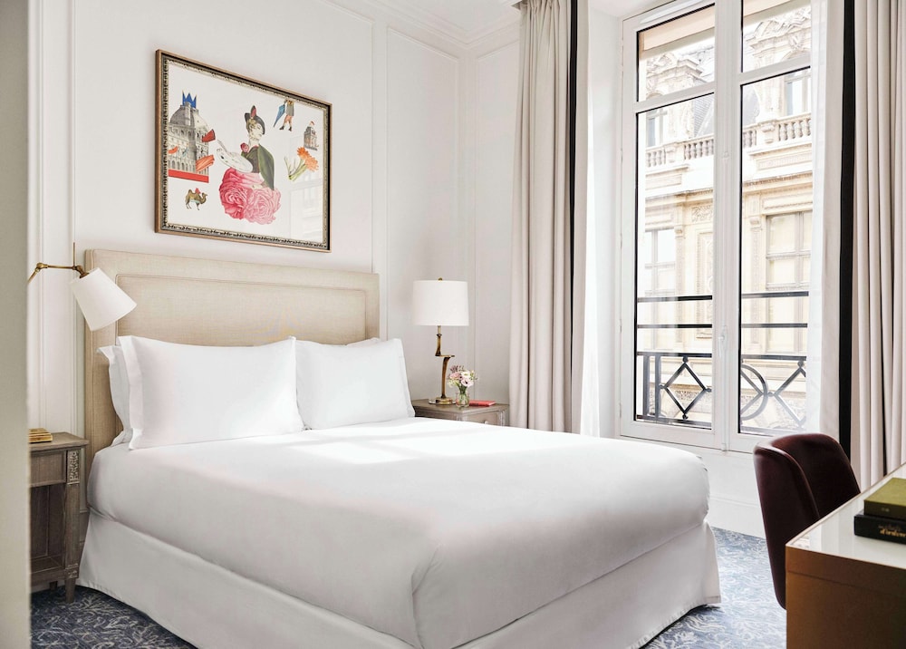 ROOM, QUEEN BED, WITH VIEW