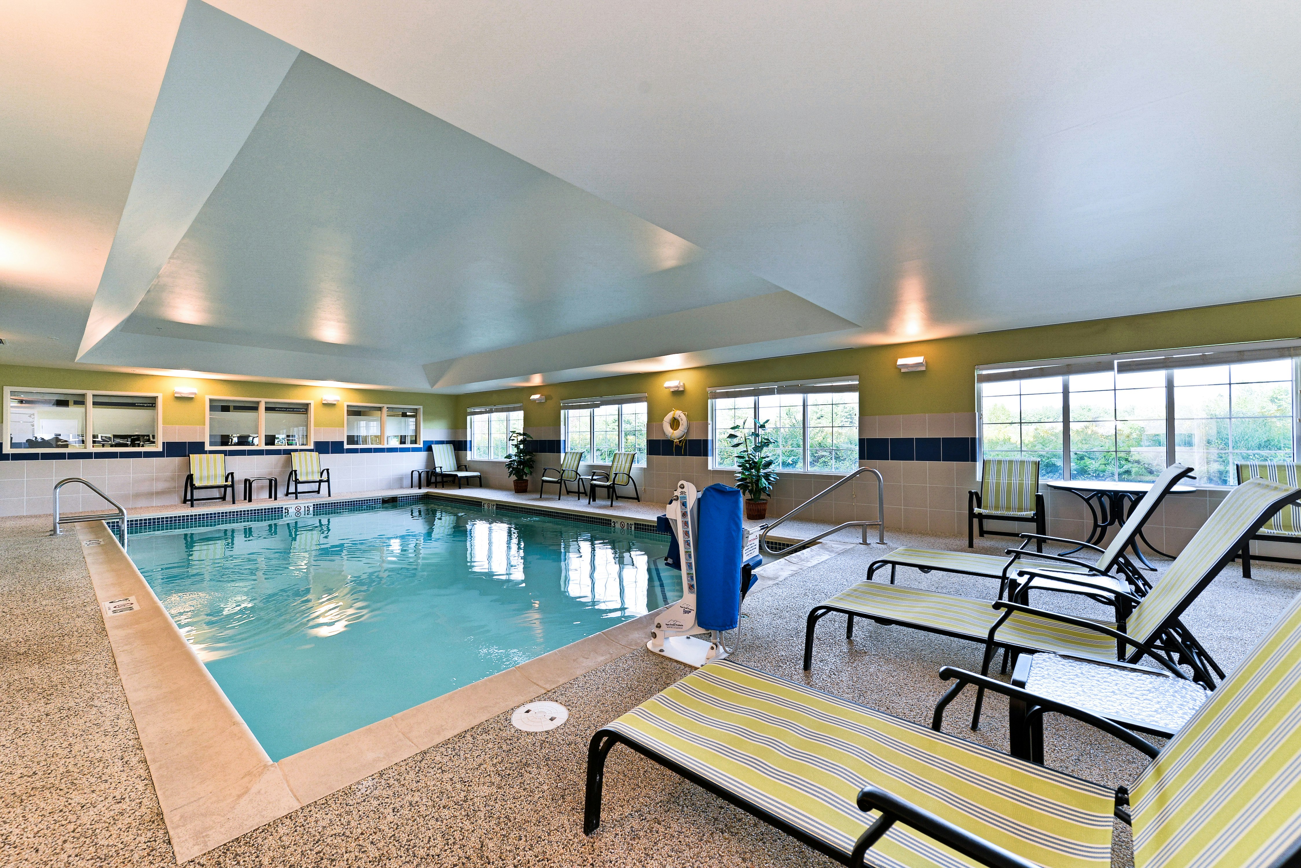 Hampton Inn Ellsworth/Bar Harbor 29/41