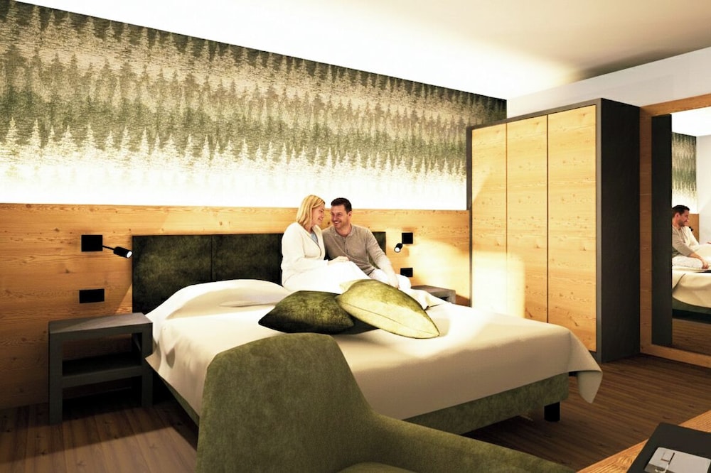 Condo, Design, King Bed, Sofa