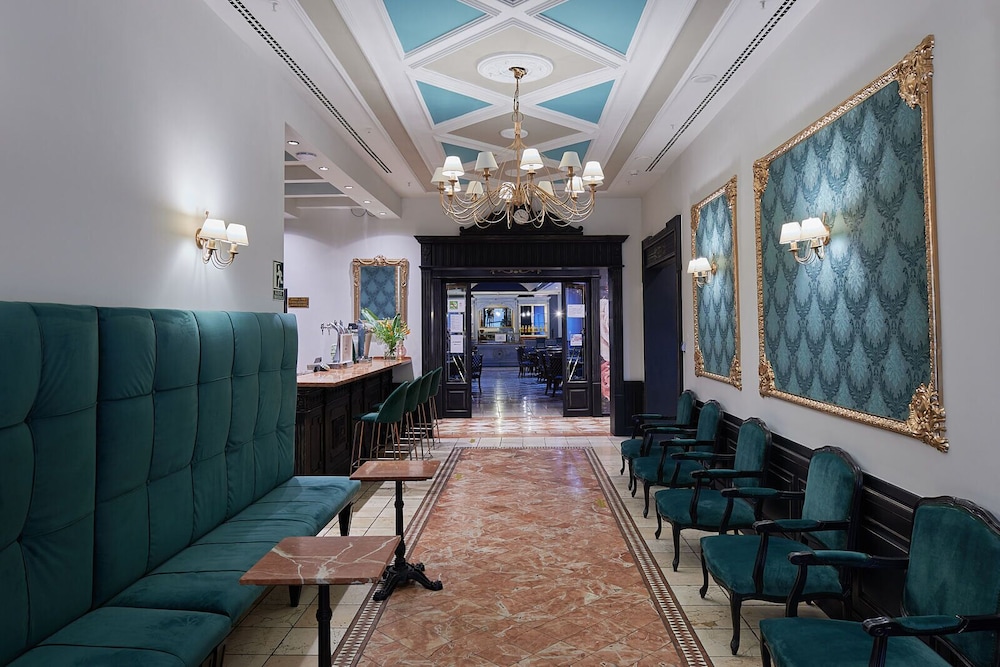 Ramblas Hotel 44/75
