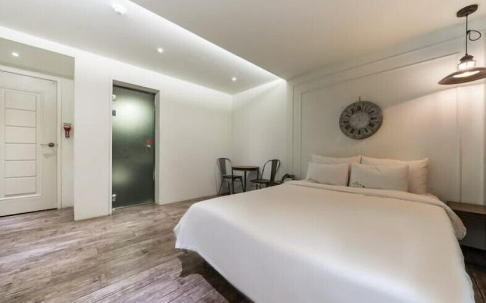 Hotel Yaja Songjung 8/62
