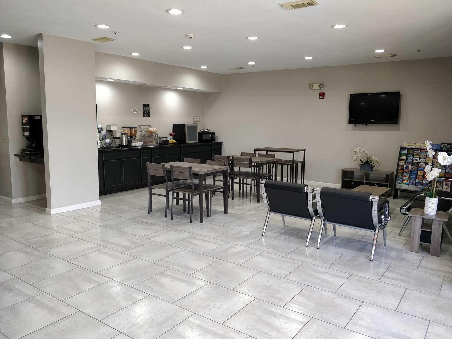SureStay Hotel by Best Western Orange 31/34