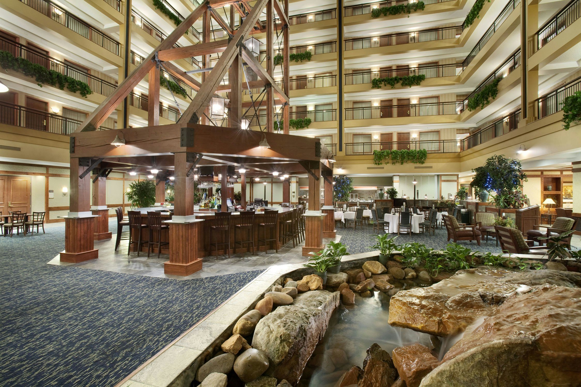 Embassy Suites By Hilton Denver International Airport 61/62