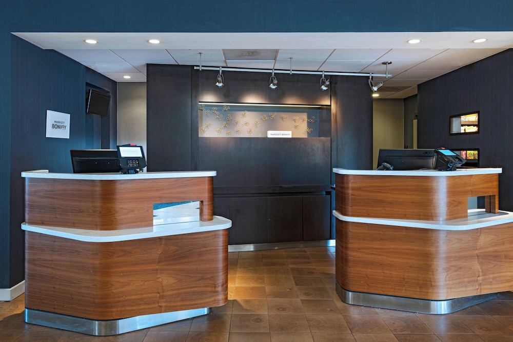 Lobby at Courtyard by Marriott Medical Center San Antonio, SAN ANTONIO - TX