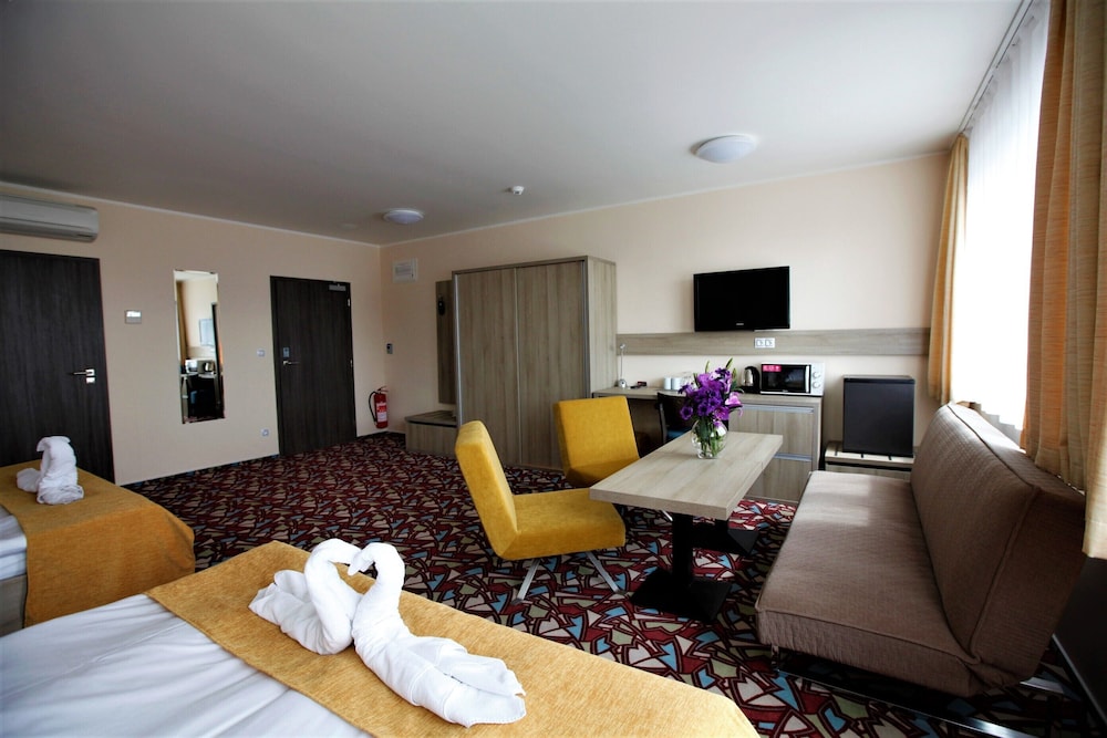 Hotel Arena 23/48