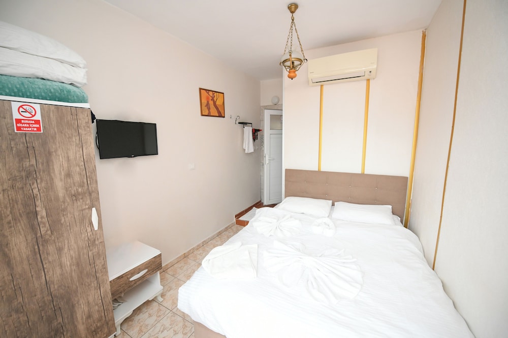 Anz Guesthouse 13/50
