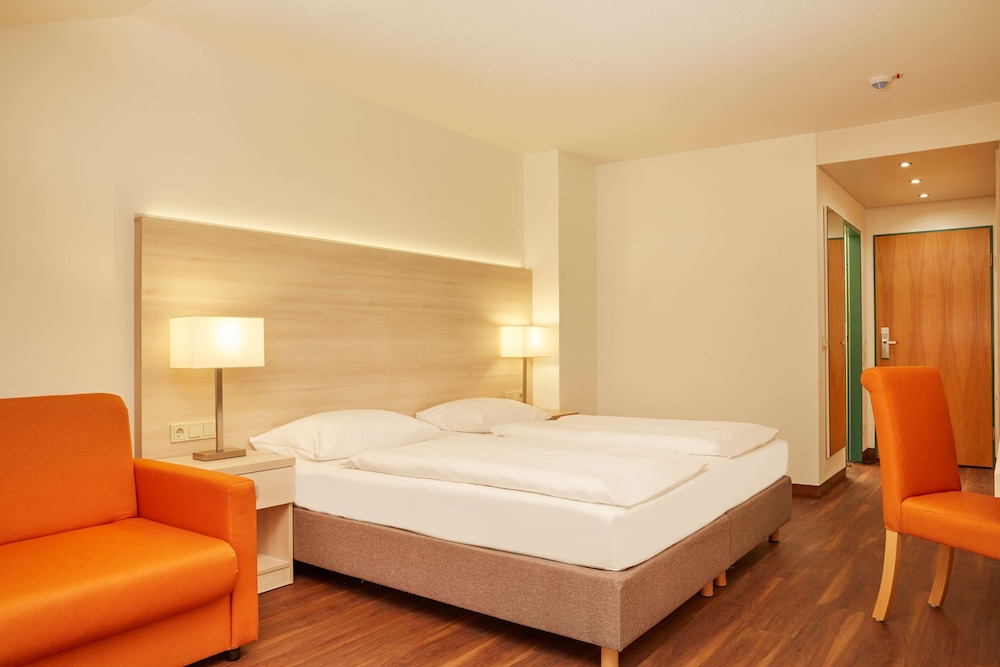 H Hotel Limes Thermen Aalen 12/30