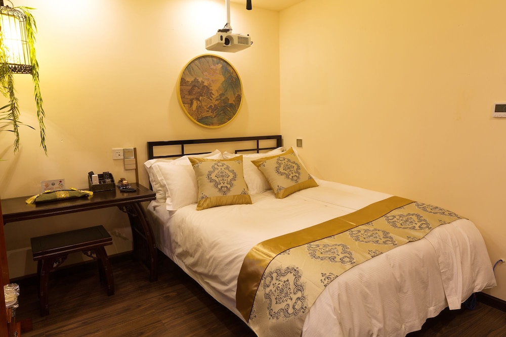 FTYS Hostel 15/50