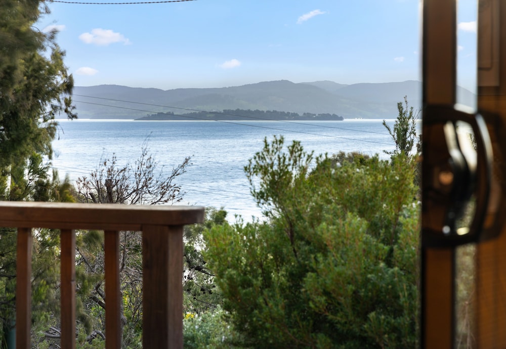 Bruny Island Escapes 65/69