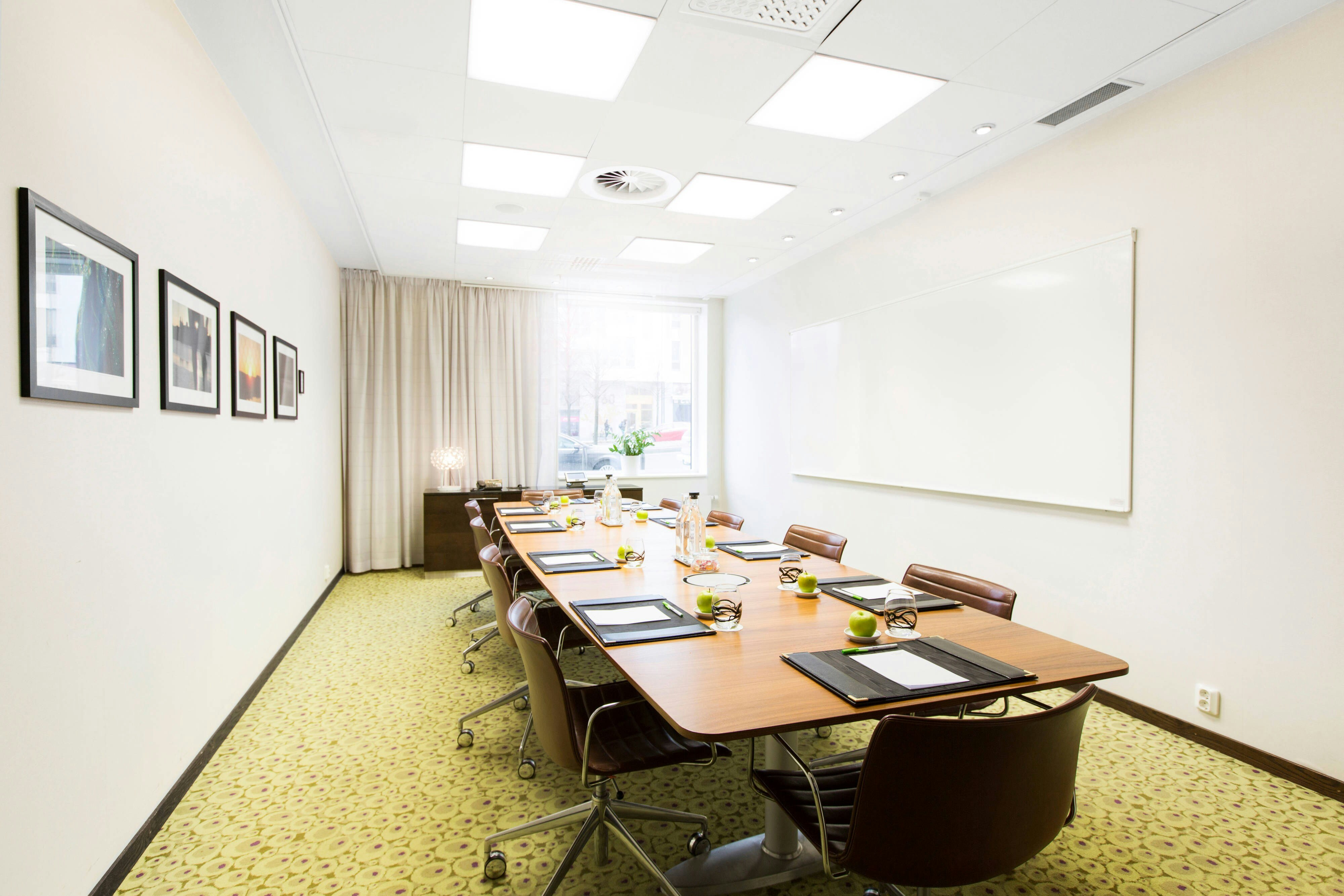 Courtyard By Marriott Stockholm 49/53