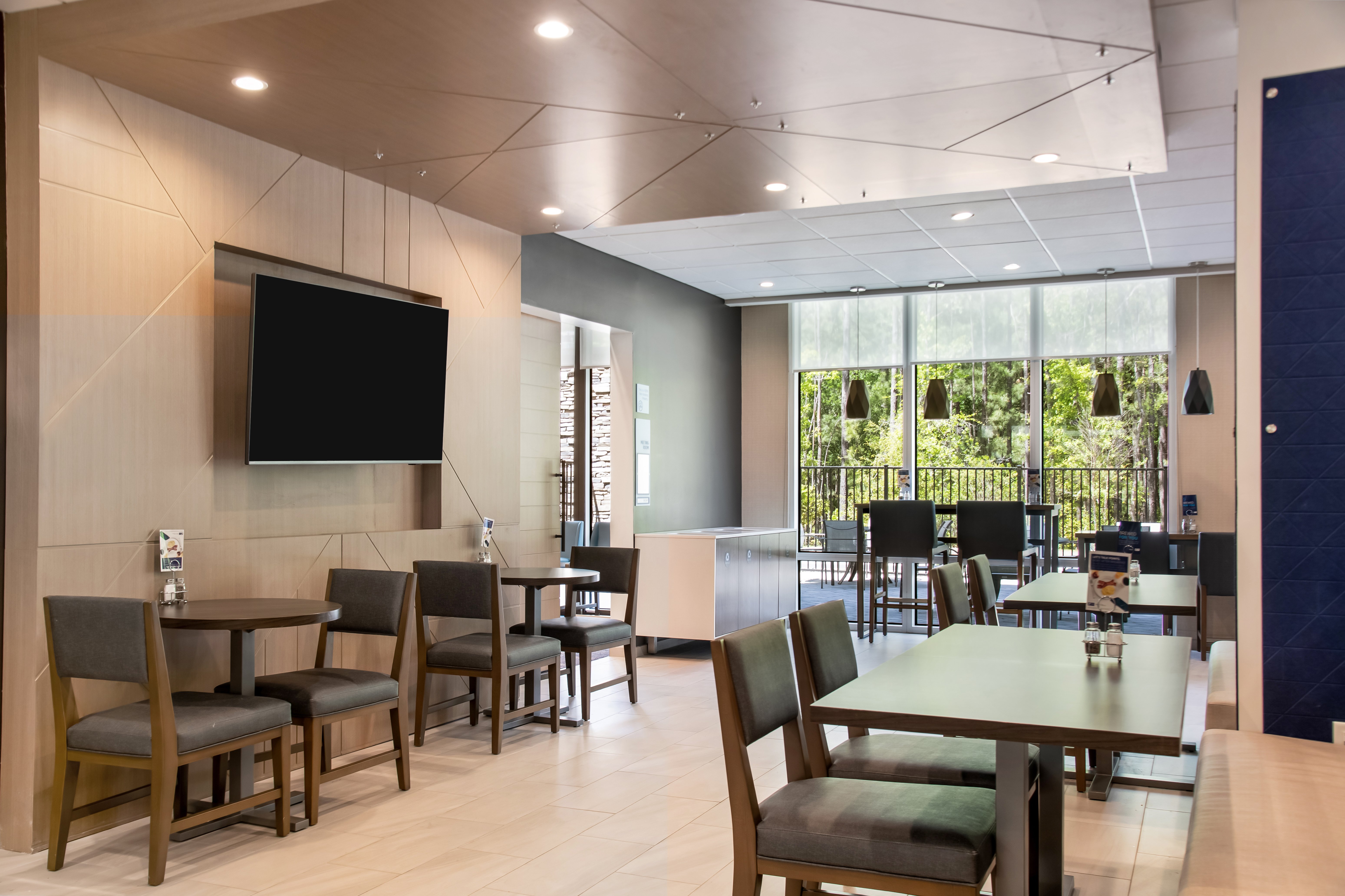 Holiday Inn Express SAVANNAH - GATEWAY 42/50