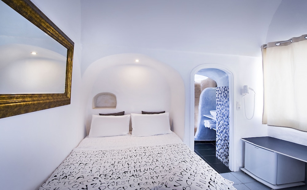 Hotel Katerina Apos S Castle 18/44