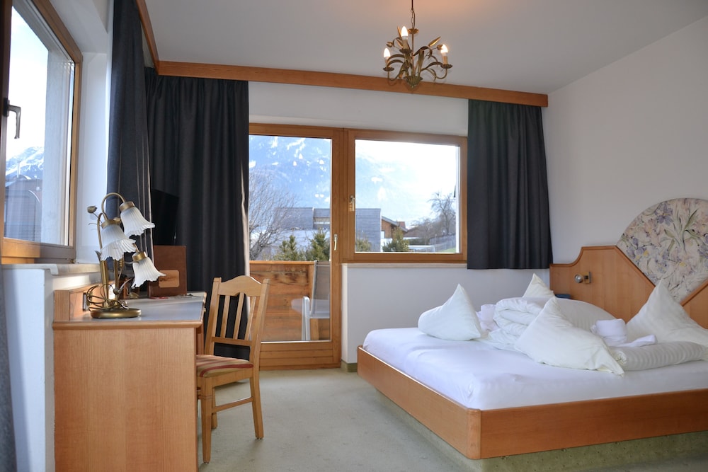 Hotel Alpina nature-wellness 4/33
