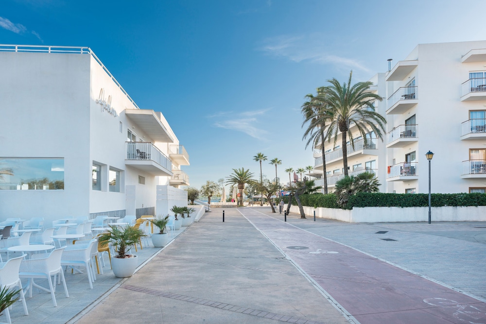 Hotel Atolon & Kaafu Beach Club 23/50