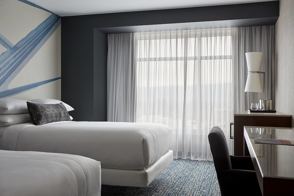 Ithaca Marriott Downtown On the Commons 11/41