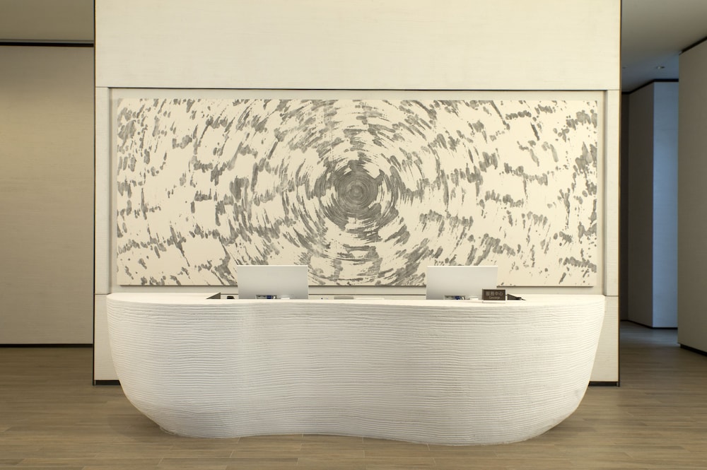 Mu Jiao Xi Hotel 8/50