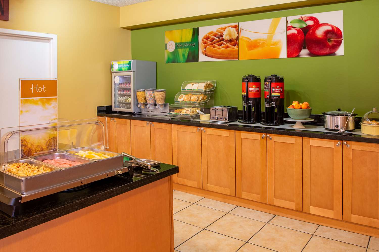 QUALITY INN AT ARLINGTON HIGHLANDS 41/44