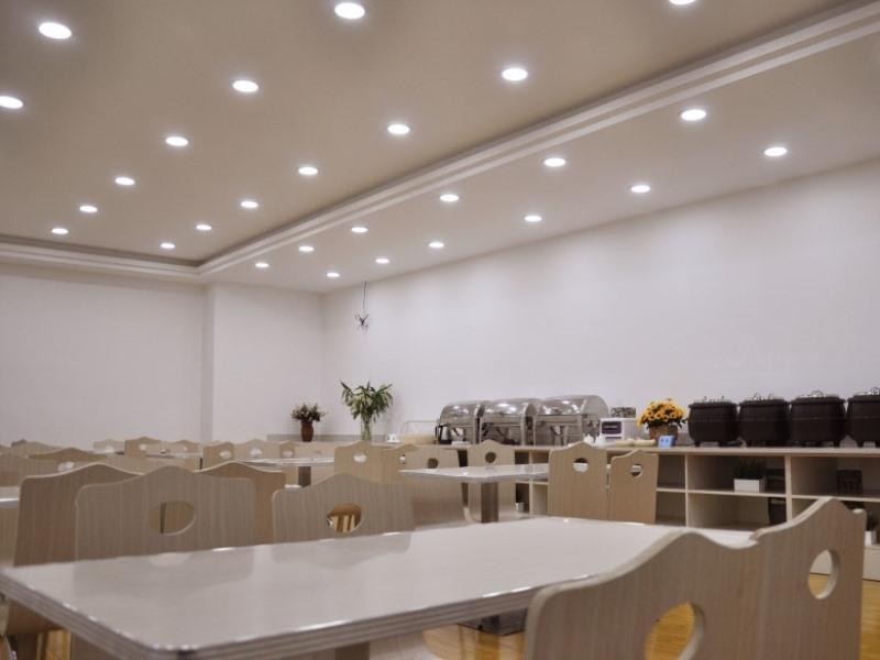 GreenTree Inn Hainan Tibetan autonomous prefecture Gonghe County Express Hotel 15/15