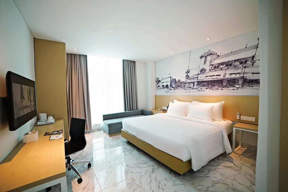 Palm Park Hotel Surabaya 8/46