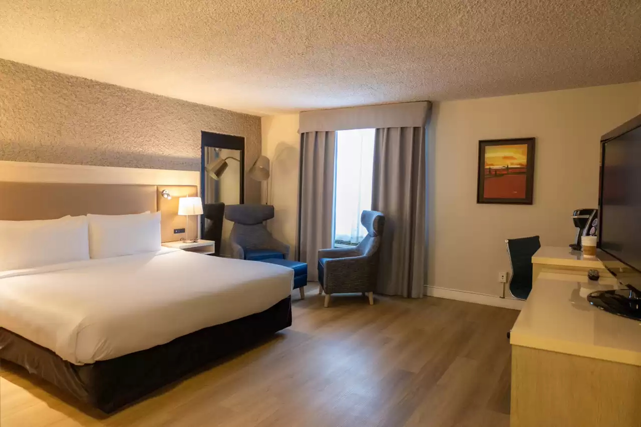 Upgrade, Suite, King Bed