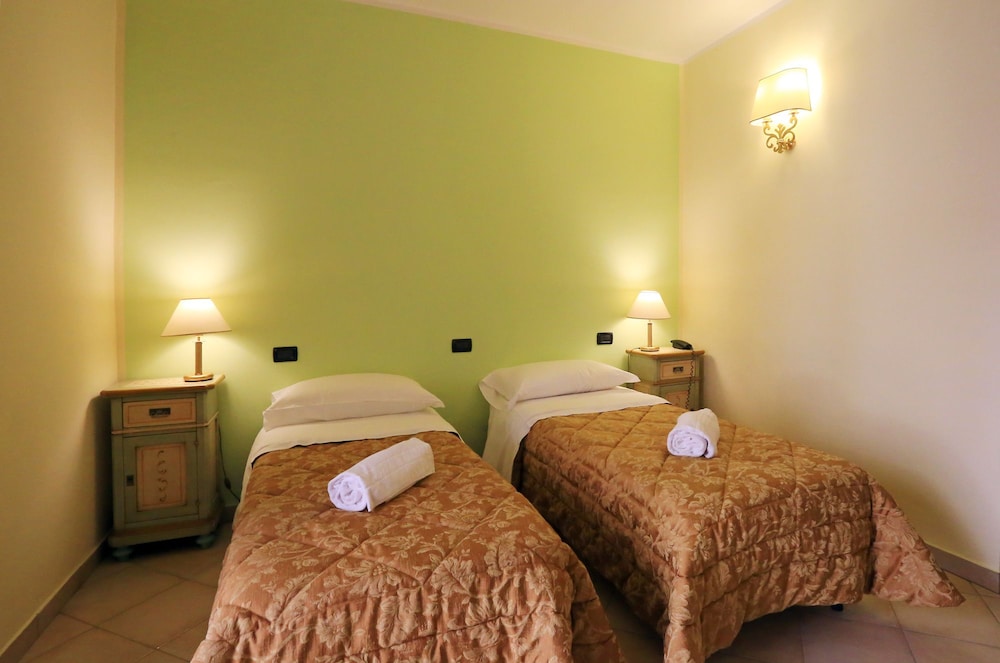 Hotel Centrale L Aquila 12/36