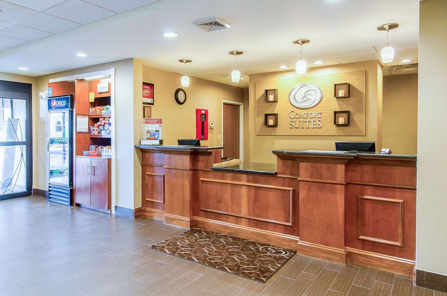 Comfort Suites Wytheville near Conference Center 1/17
