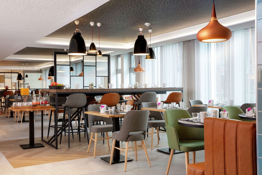 Hilton Garden Inn Orly Paris 32/40