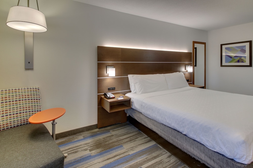 Holiday Inn Express Fishkill-Mid Hudson Valley 31/71