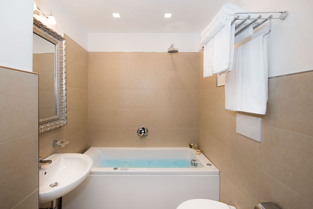 Hotel Villa Gabrisa 50/50