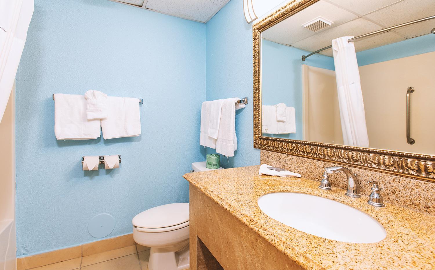 Sky-Palace Inn & Suites Wichita East 30/30