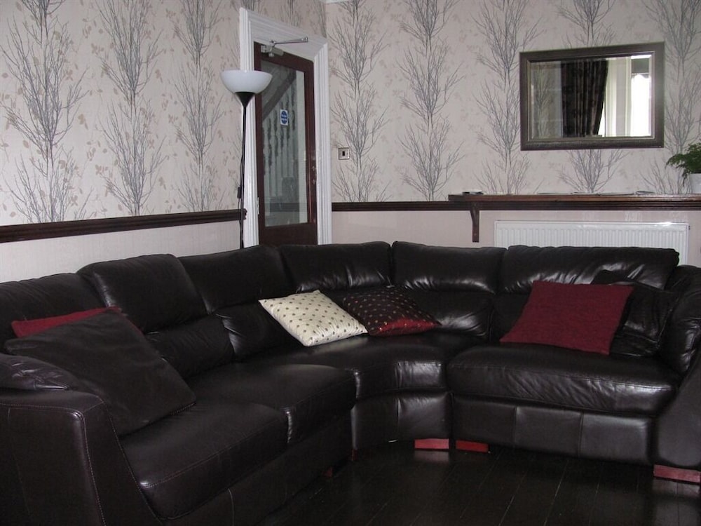 Branston Lodge - Guest House 12/19