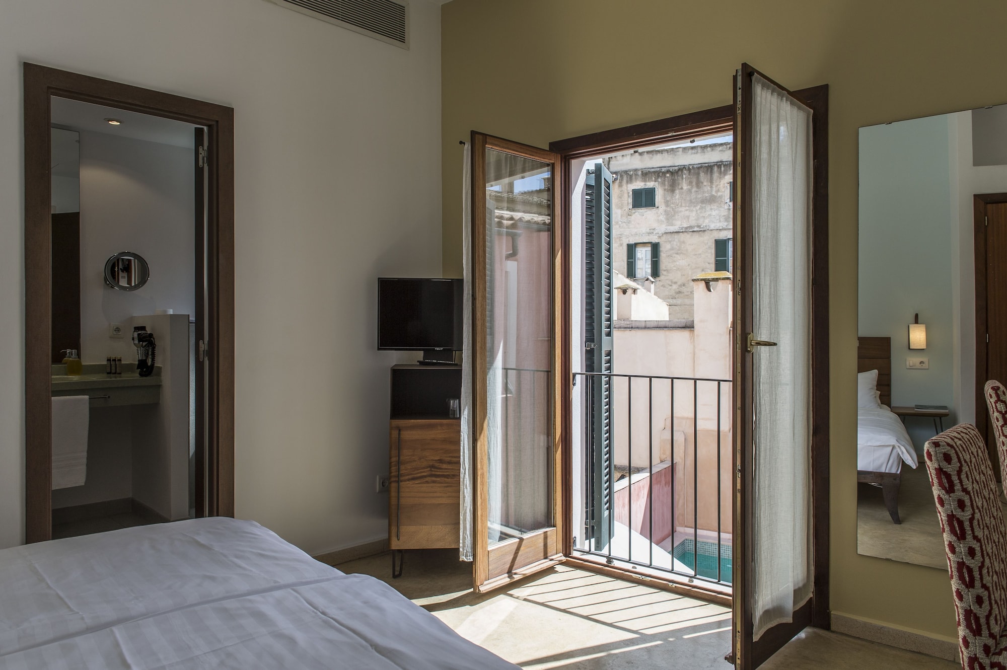 غرفة كومفورت بسرير مزدوج، Hotel Palau Sa Font 5/6