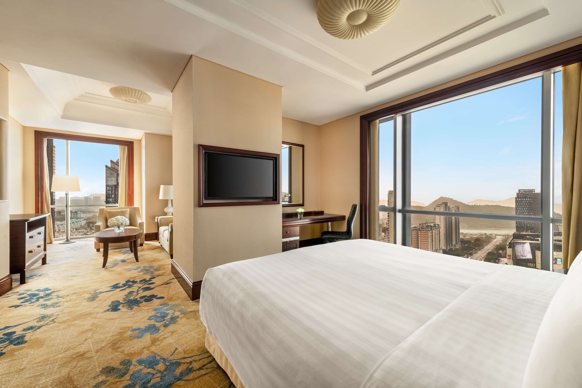 Horizon, Premier, King Bed