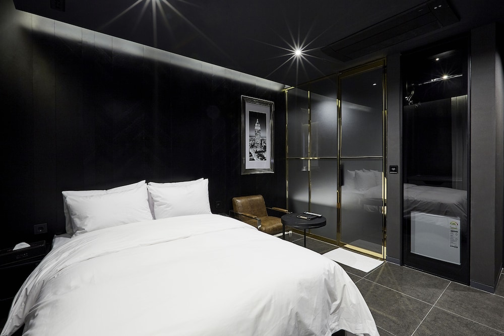 Hotel The Artist Yeoksam 9/50