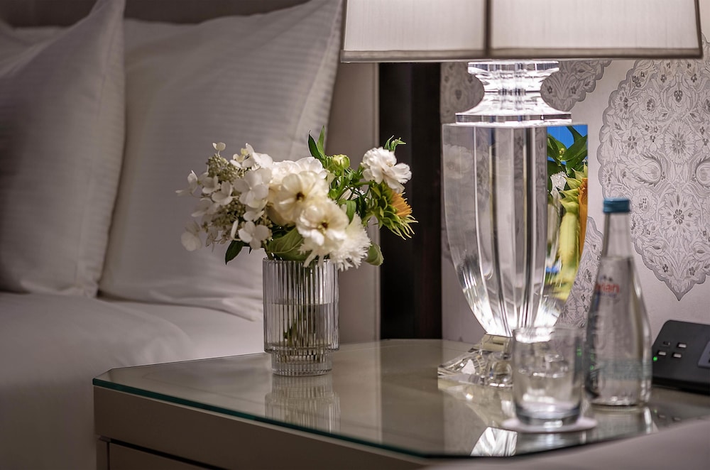 Warwick Hotel New York 30/61