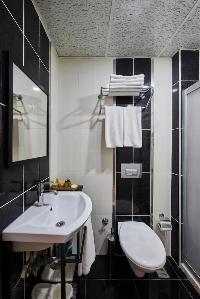 Pera Life Hotel 50/51