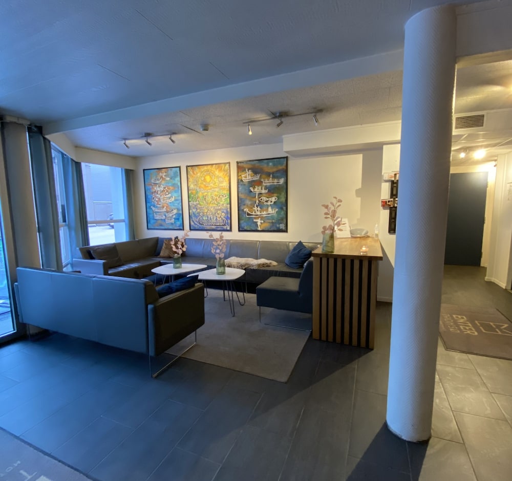 Enter Viking Apartment 39/50