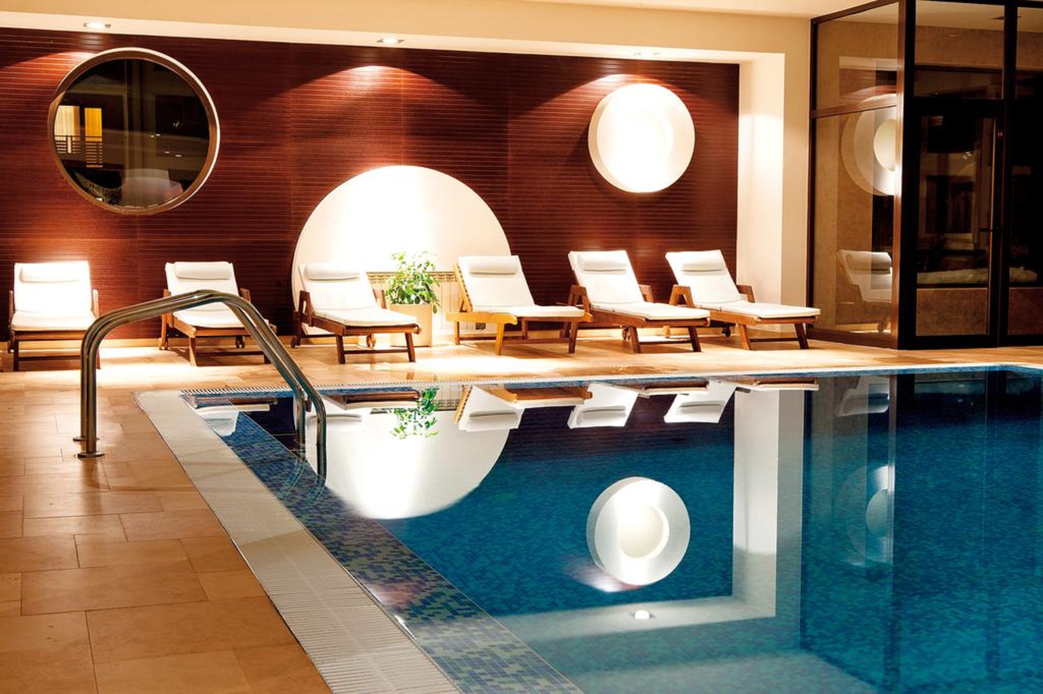 MURITE CLUB HOTEL(FORMERLY White Fir Valley Resort) 32/60