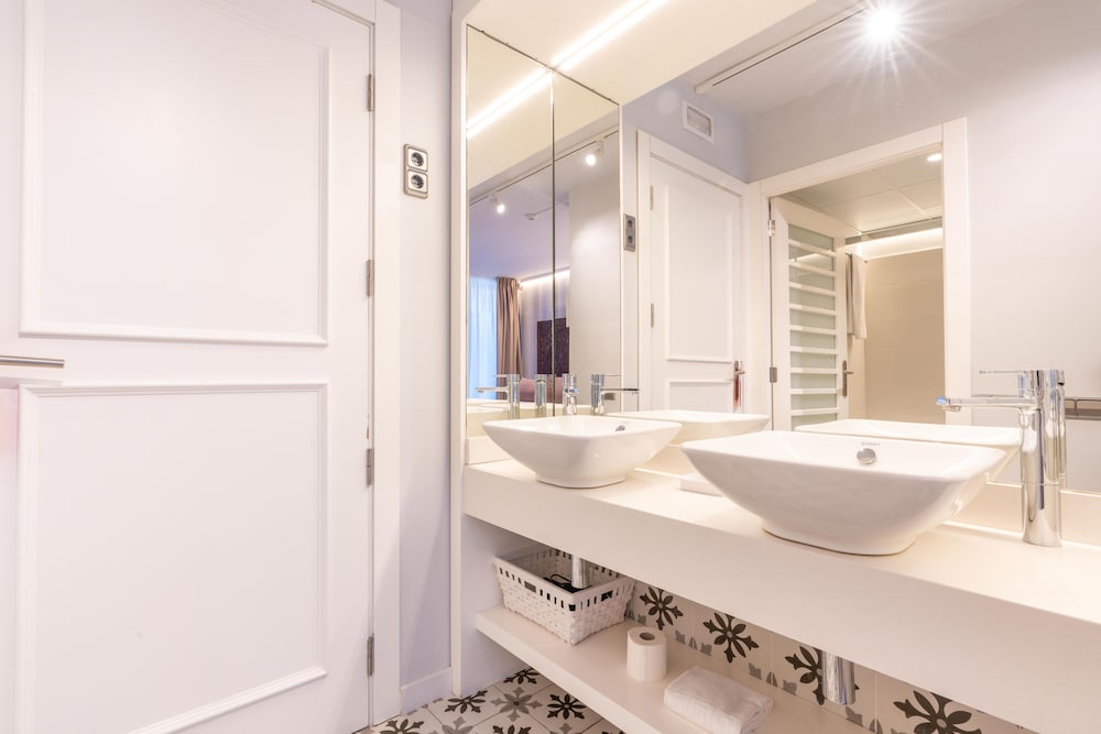 Serennia Fira Gran Via Exclusive Rooms 34/47