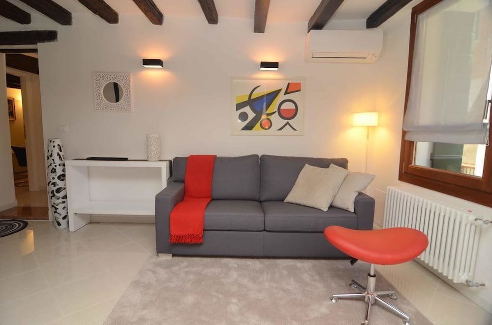 B&B Fortuny 38/69