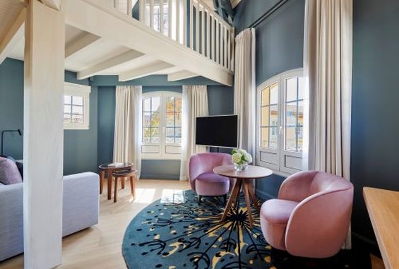 Grand Barrail Chateau Resort & Spa 11/30