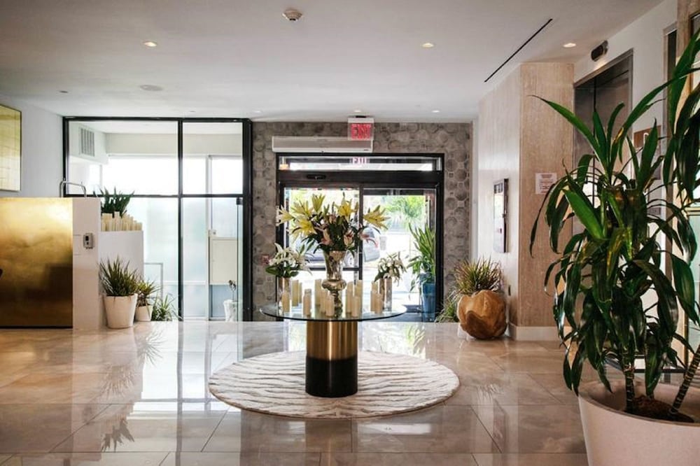 CODA Williamsburg (ex McCarren Hotel and Pool) 16/85