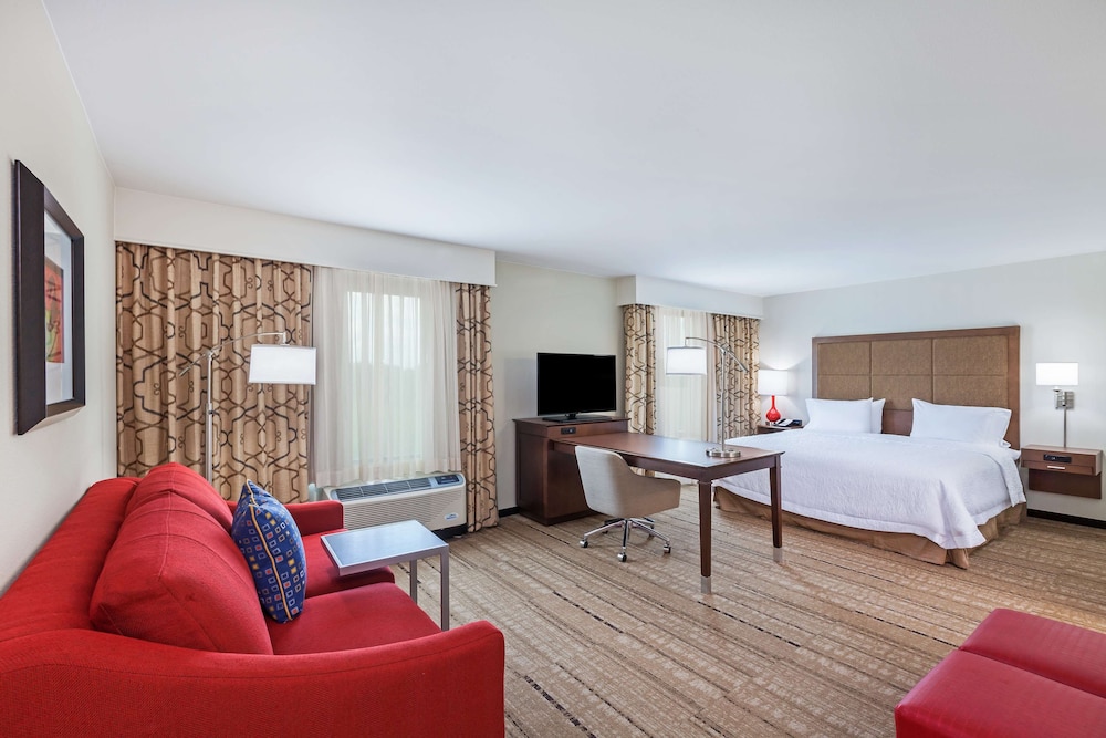 Hampton Inn & Suites Houston I-10 West Park Row 16/42