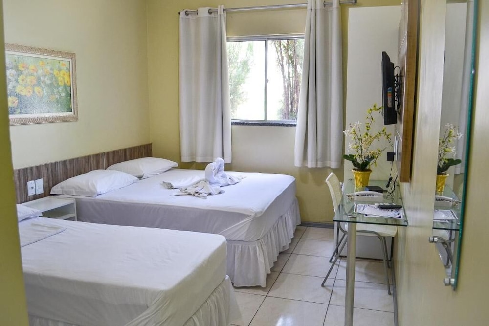 Hotel Aeroporto Montese Star 17/62