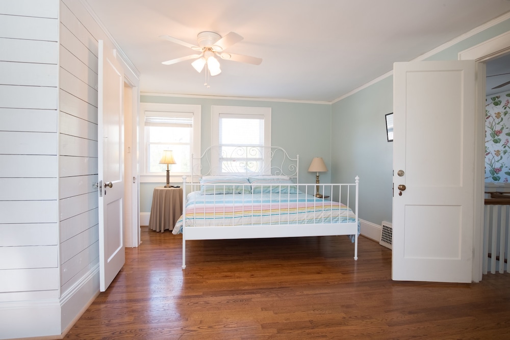 Swamp Rabbit Inn Travelers Rest 19/50