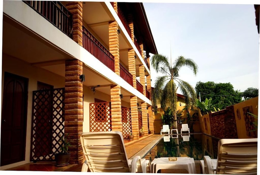 Hathai House Resort 2/48