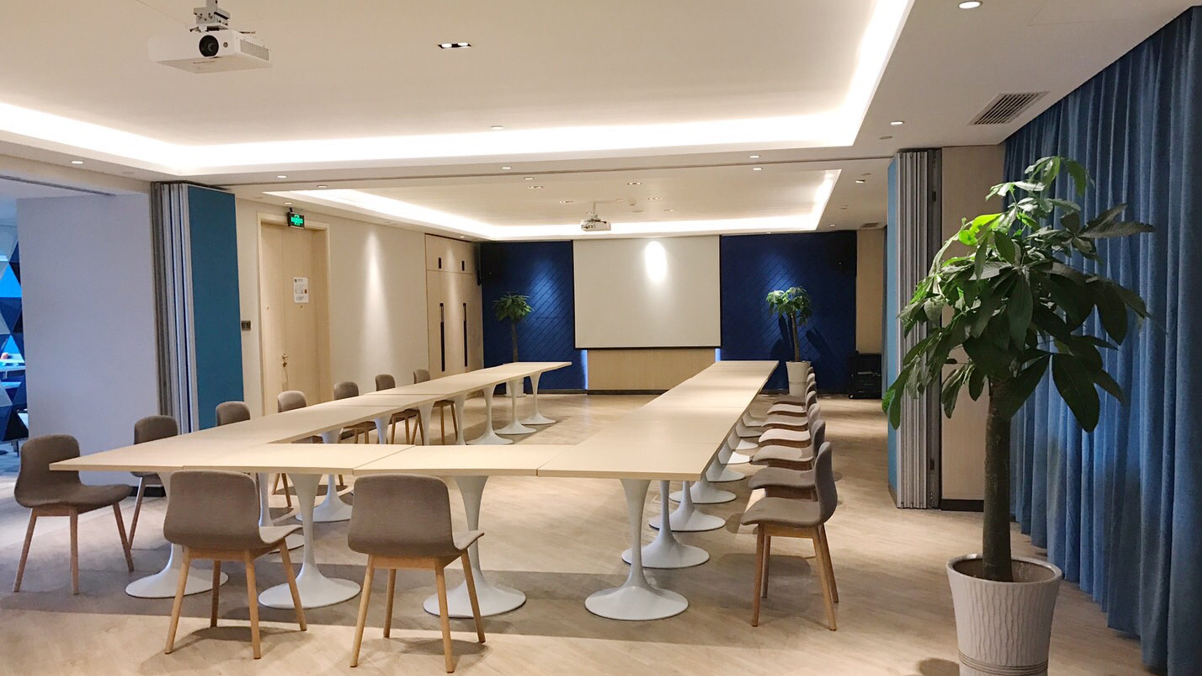 Holiday Inn Express Shijiazhuang High-Tech Zone 28/30
