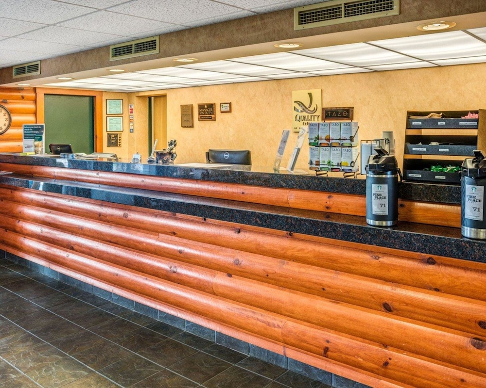 Quality Inn Ashland Lake Superior 25/49