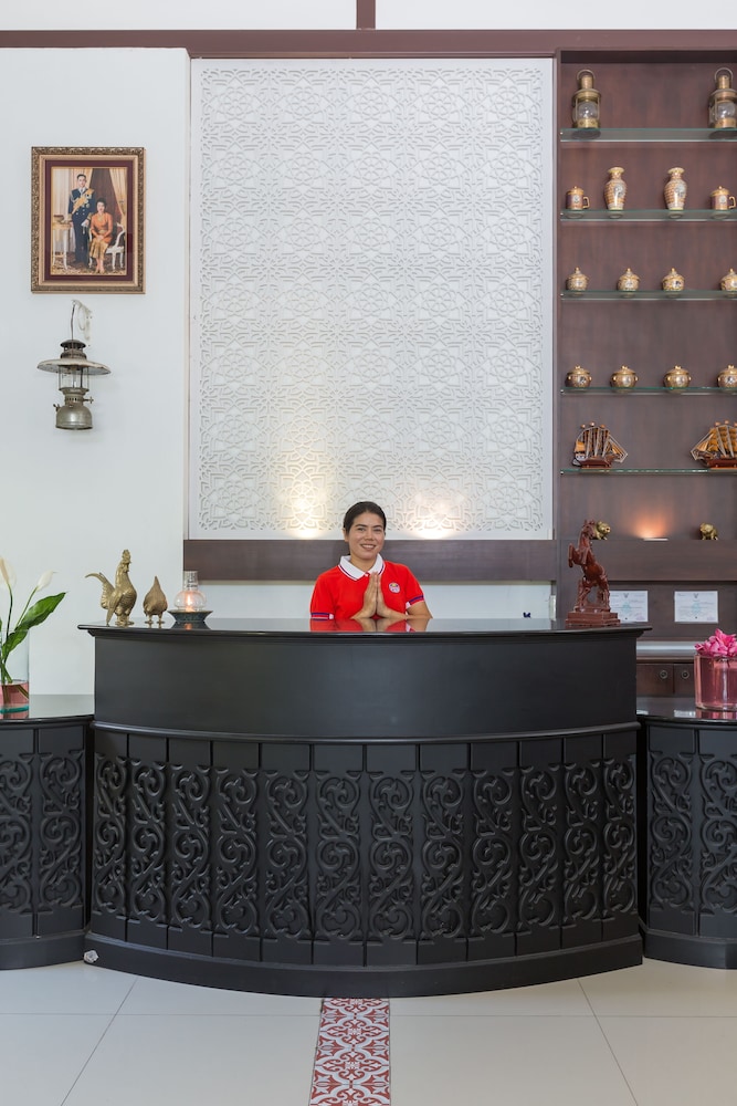 The Lantern Hostel Phuket 5/50